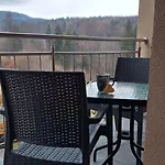 Skalnica- Z Widokiem Na Gory, Przy Szlakach Karpacz
