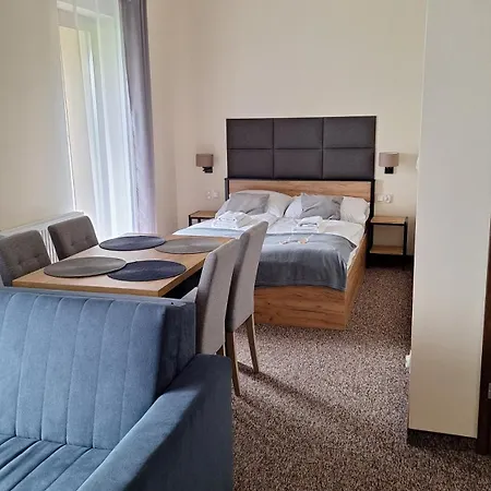 Skalnica- Z Widokiem Na Gory, Przy Szlakach カルパッチ