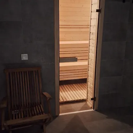 Skalnica- Apartamenty Z Widokiem Na Gory, Sauna I Kominek, Przy Szlakach Apartment *